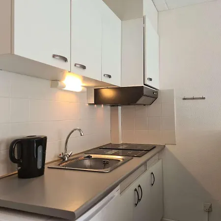 Appartamento Rénové à 50m De La Du Môle Avec Parking Privé - Fr-1-249-398 Agde